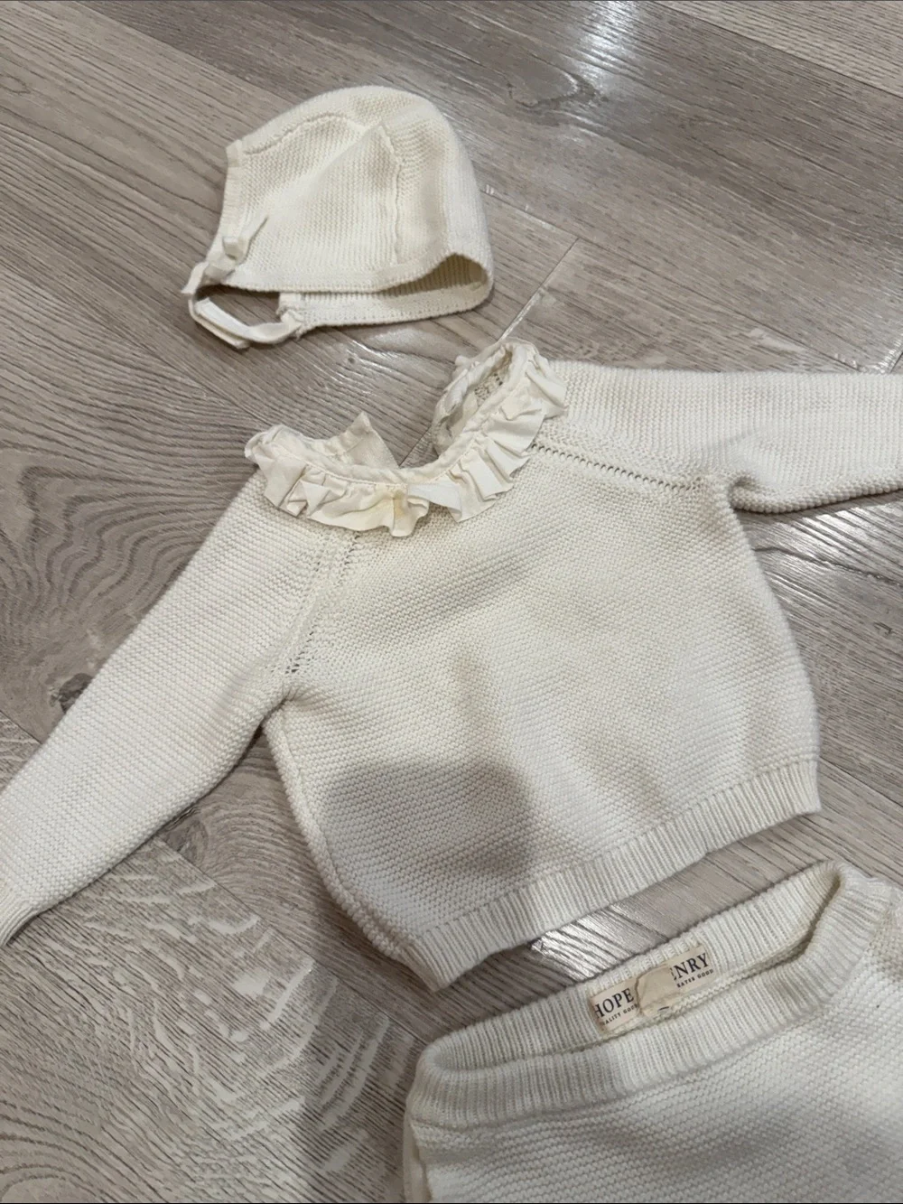 Hope and Henry Cream Knit Baby Sweater Set with Bloomer and Bonnet